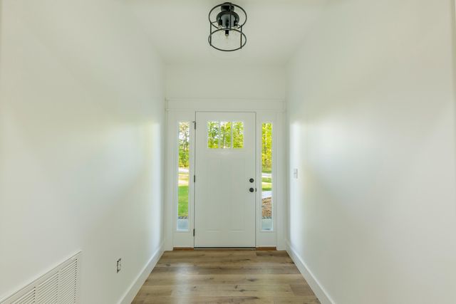 22 E Golden Island, Nancy, KY 42544