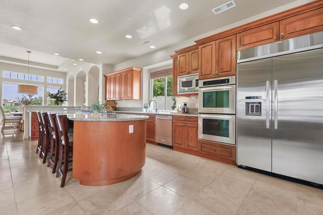 51368 Marbella Court, La Quinta, CA 92253