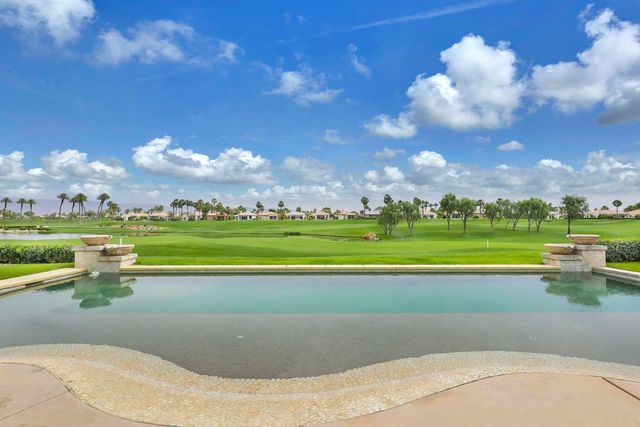 51368 Marbella Court, La Quinta, CA 92253