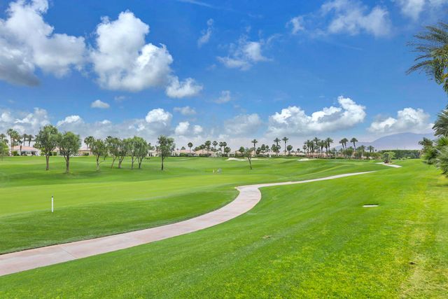 51368 Marbella Court, La Quinta, CA 92253