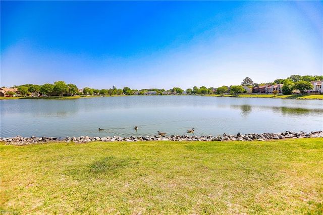 4828 Oldwick CT, Virginia Beach, VA 23462