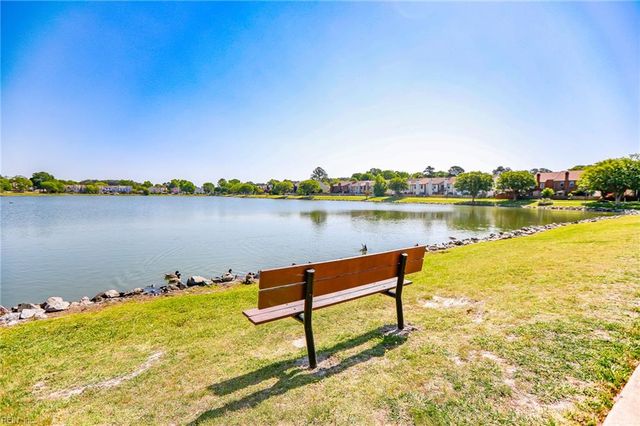 4828 Oldwick CT, Virginia Beach, VA 23462