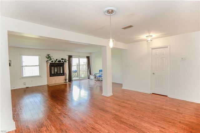 4828 Oldwick CT, Virginia Beach, VA 23462