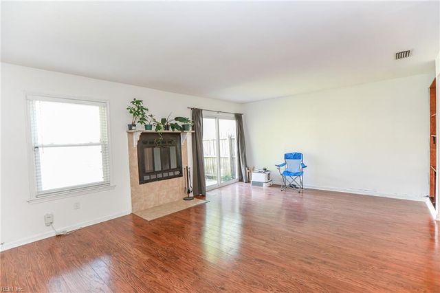 4828 Oldwick CT, Virginia Beach, VA 23462