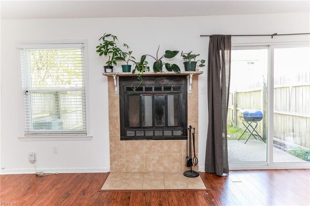 4828 Oldwick CT, Virginia Beach, VA 23462