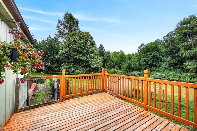 6622 5th Drive NW, Tulalip, WA 98271