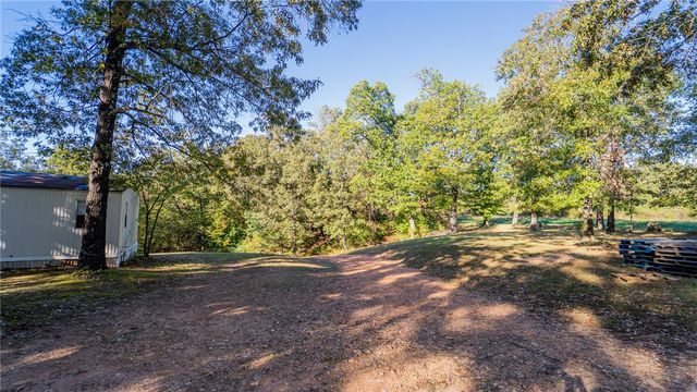 12214 Kenneth Price Road, Springdale, AR 72762