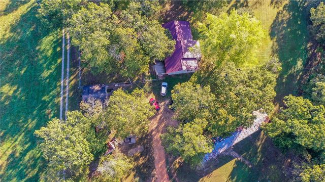 12214 Kenneth Price Road, Springdale, AR 72762