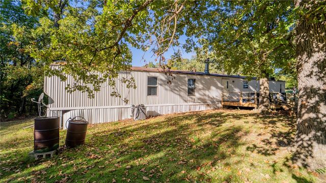 12214 Kenneth Price Road, Springdale, AR 72762