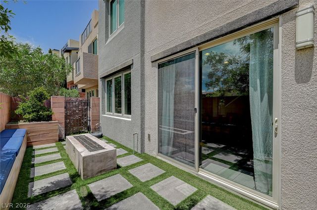 11375 Gravitation Drive, Las Vegas, NV 89135