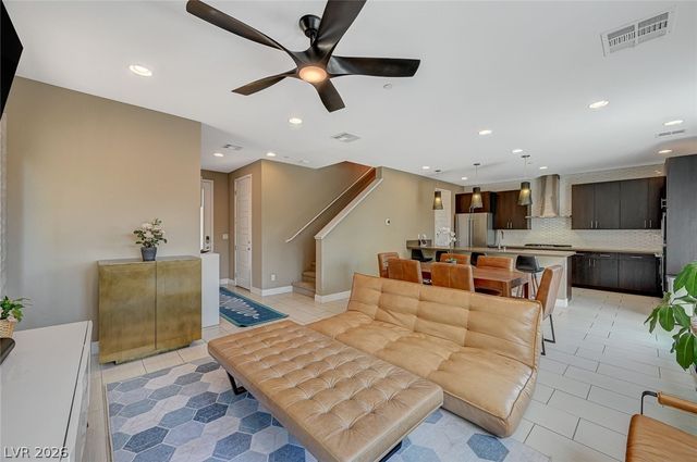 11375 Gravitation Drive, Las Vegas, NV 89135