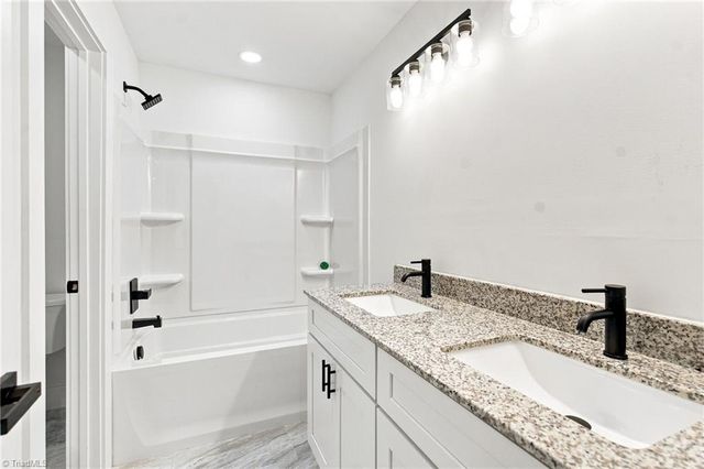 5612 Murray Road, Winston-salem, NC 27106