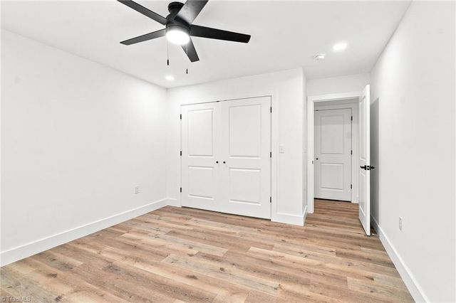 5612 Murray Road, Winston-salem, NC 27106
