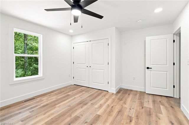 5612 Murray Road, Winston-salem, NC 27106