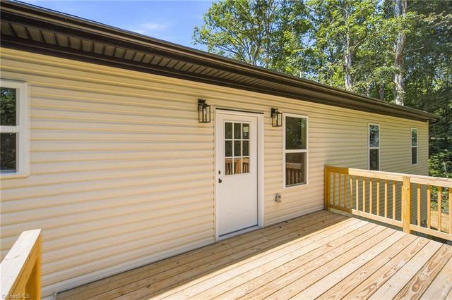 5612 Murray Road, Winston-salem, NC 27106