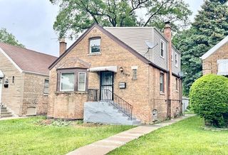9129 S Chappel Avenue, Chicago, IL 60617