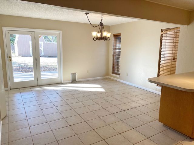 6128 Cliffside Drive, Edgecliff Village, TX 76134