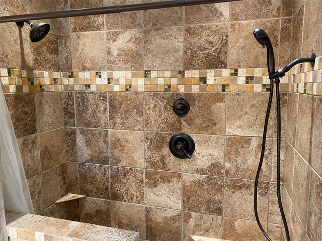 6128 Cliffside Drive, Edgecliff Village, TX 76134