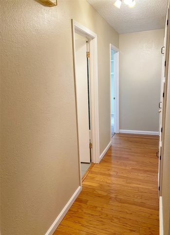 6128 Cliffside Drive, Edgecliff Village, TX 76134