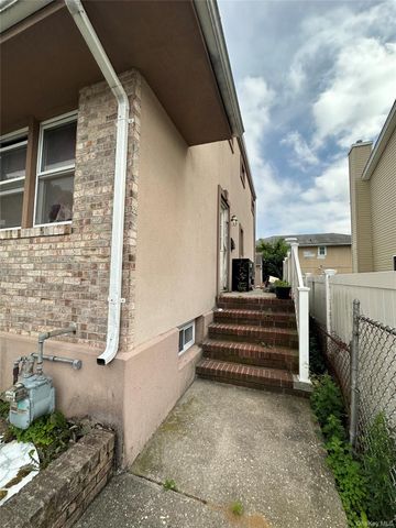 1371 Rosser Avenue, Elmont, NY 11003