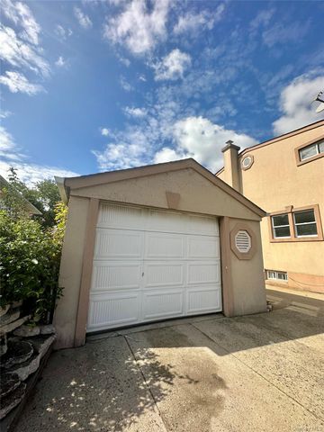 1371 Rosser Avenue, Elmont, NY 11003