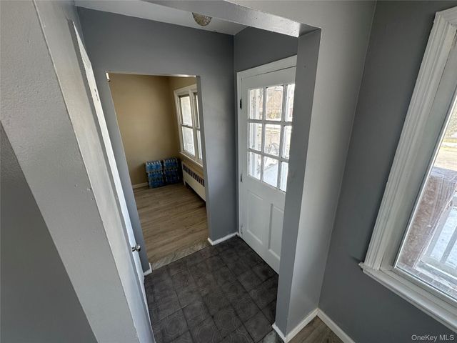 1371 Rosser Avenue, Elmont, NY 11003