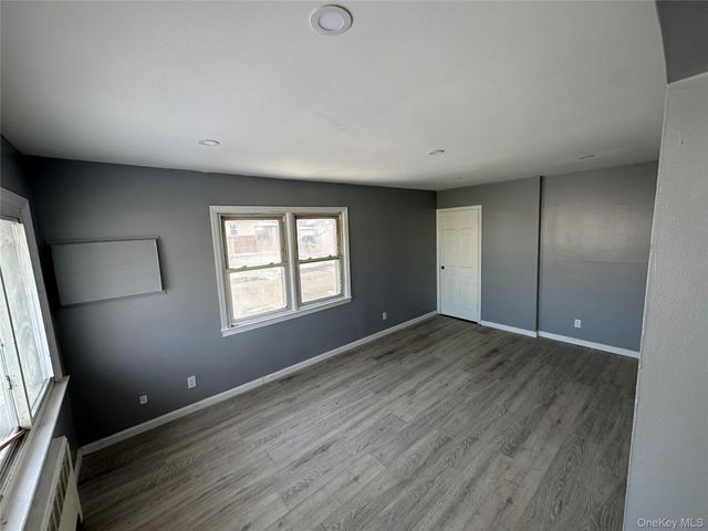 1371 Rosser Avenue, Elmont, NY 11003