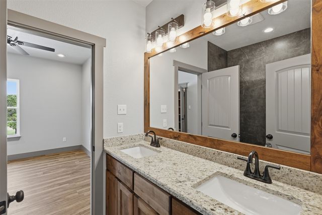 9117 Old Wagon Trail, Rio Vista, TX 76093