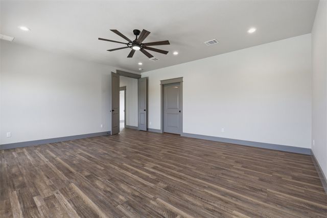 9117 Old Wagon Trail, Rio Vista, TX 76093