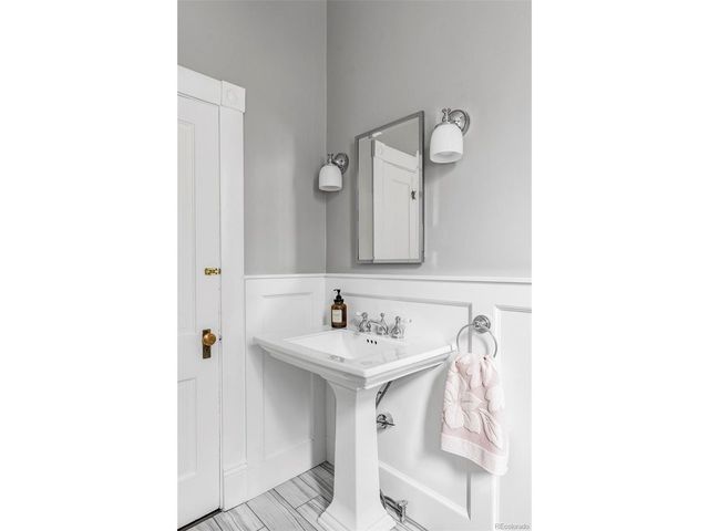 3258 Bryant St, Denver, CO 80211