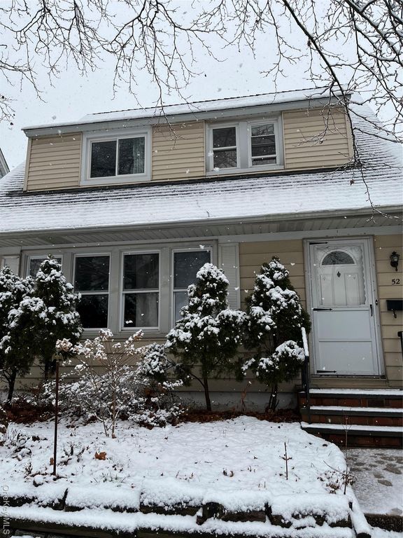 52 Park Avenue, Williston Park, NY 11596