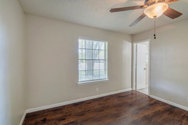 3107 Arkansas Circle, Sherman, TX 75090