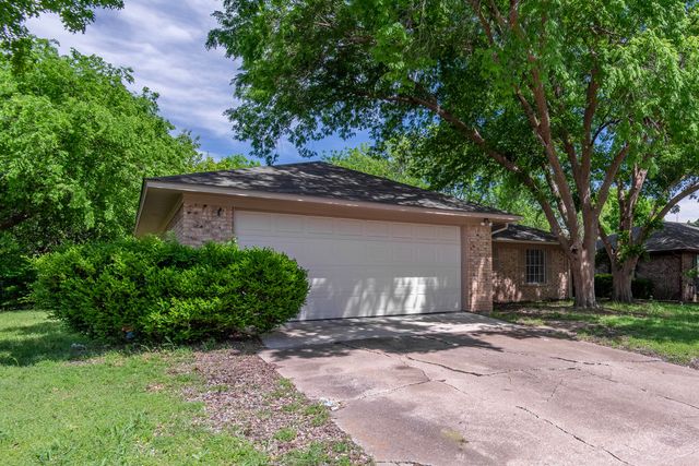 3107 Arkansas Circle, Sherman, TX 75090