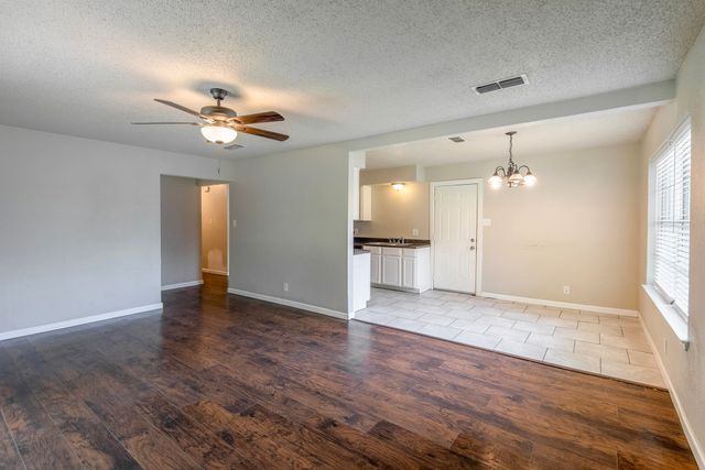 3107 Arkansas Circle, Sherman, TX 75090