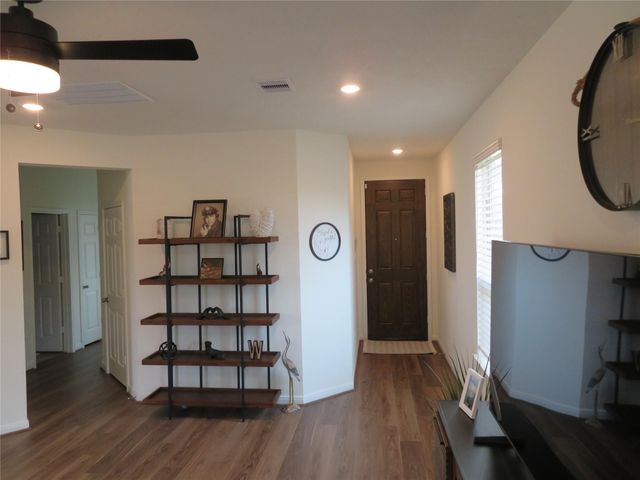 4744 Sprout Creek Court, Conroe, TX 77304