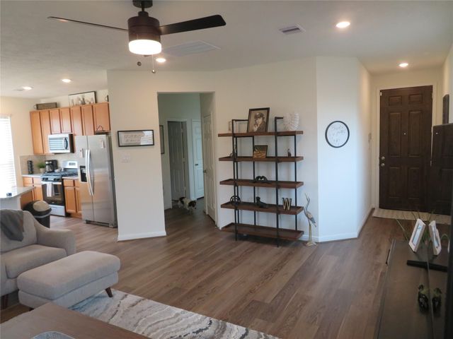 4744 Sprout Creek Court, Conroe, TX 77304