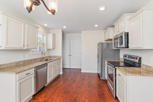 2305 Highway 47, E, Dickson, TN 37055