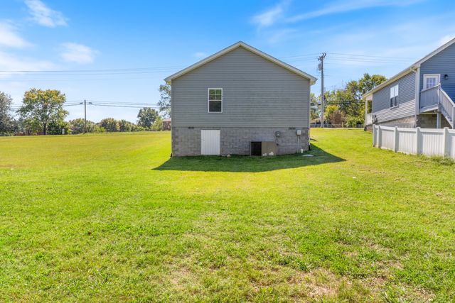 2305 Highway 47, E, Dickson, TN 37055