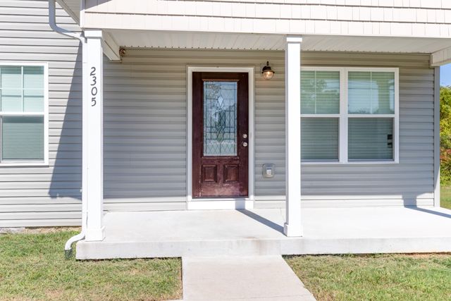 2305 Highway 47, E, Dickson, TN 37055