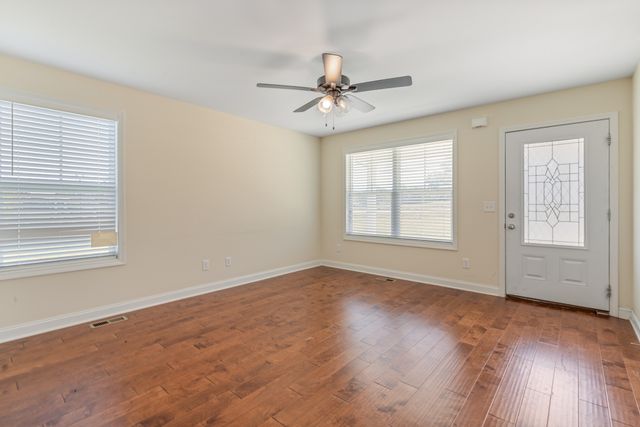 2305 Highway 47, E, Dickson, TN 37055