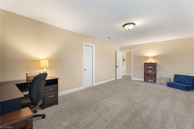 155 Essex Farm Road, Advance, NC 27006