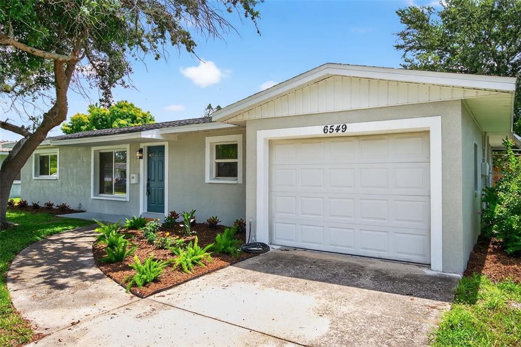 6549 19TH STREET N, St Petersburg, FL 33702
