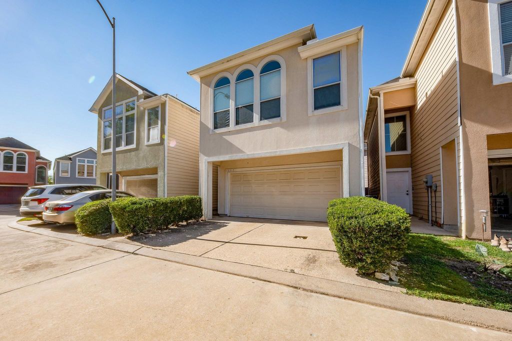 12510 Panther Place Drive, Houston, TX 77099