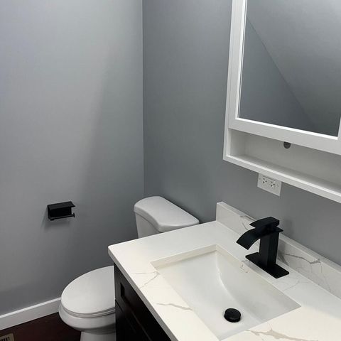 2305 Elisha Avenue, Zion, IL 60099