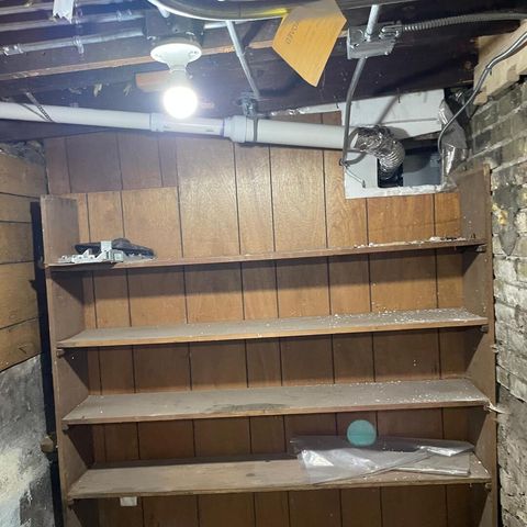 2305 Elisha Avenue, Zion, IL 60099