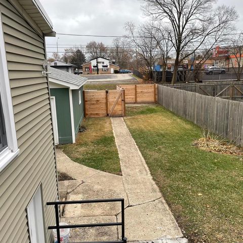 2305 Elisha Avenue, Zion, IL 60099