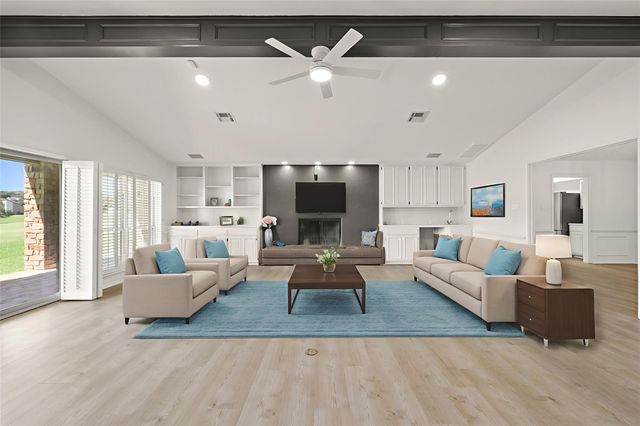 203 Longhorn, Horseshoe Bay, TX 78657