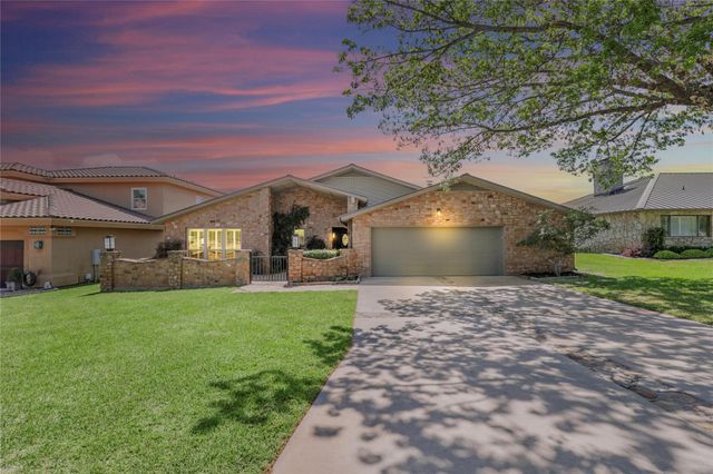 203 Longhorn, Horseshoe Bay, TX 78657