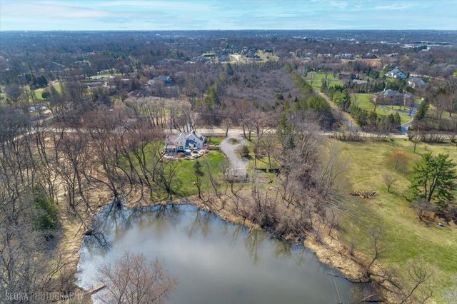 26048 W Cuba Road, Barrington, IL 60010