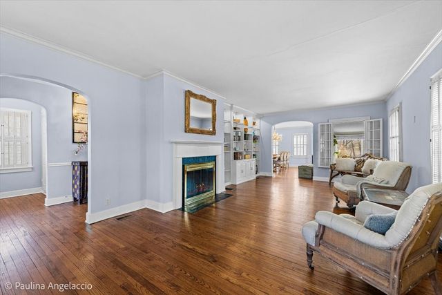 26048 W Cuba Road, Barrington, IL 60010